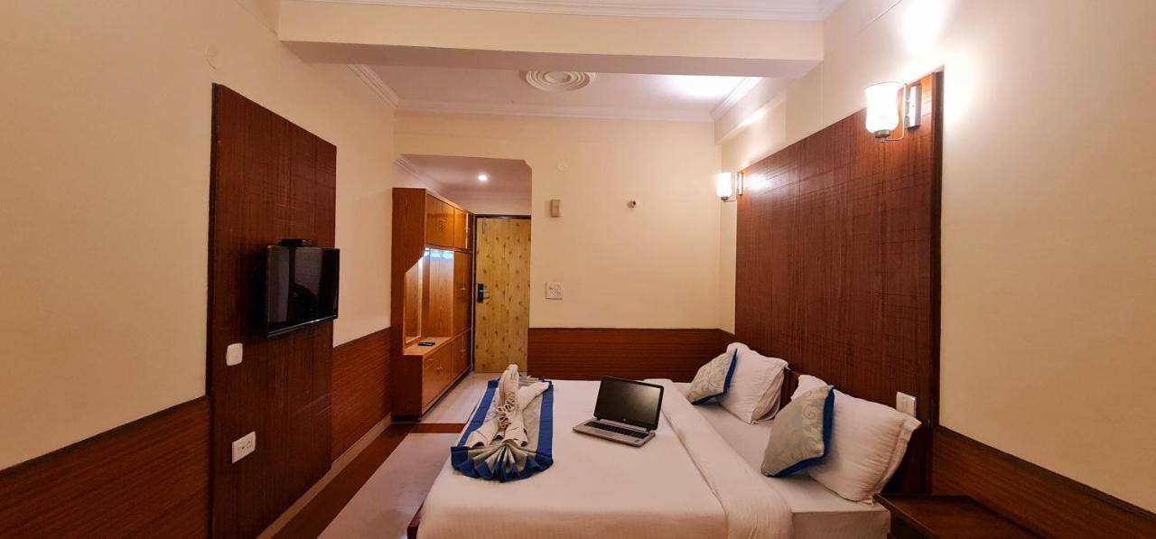Hotel Samdupling Himalayan Brothers Дхарамсала Екстериор снимка