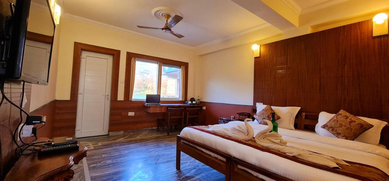 Hotel Samdupling Himalayan Brothers Дхарамсала Екстериор снимка