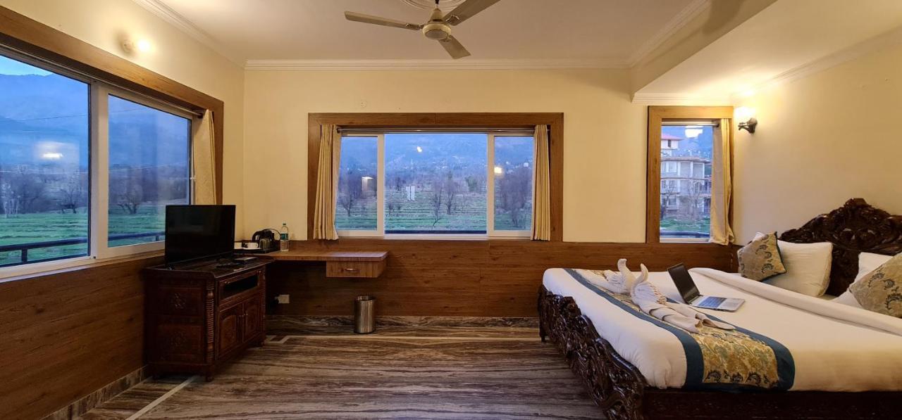 Hotel Samdupling Himalayan Brothers Дхарамсала Екстериор снимка