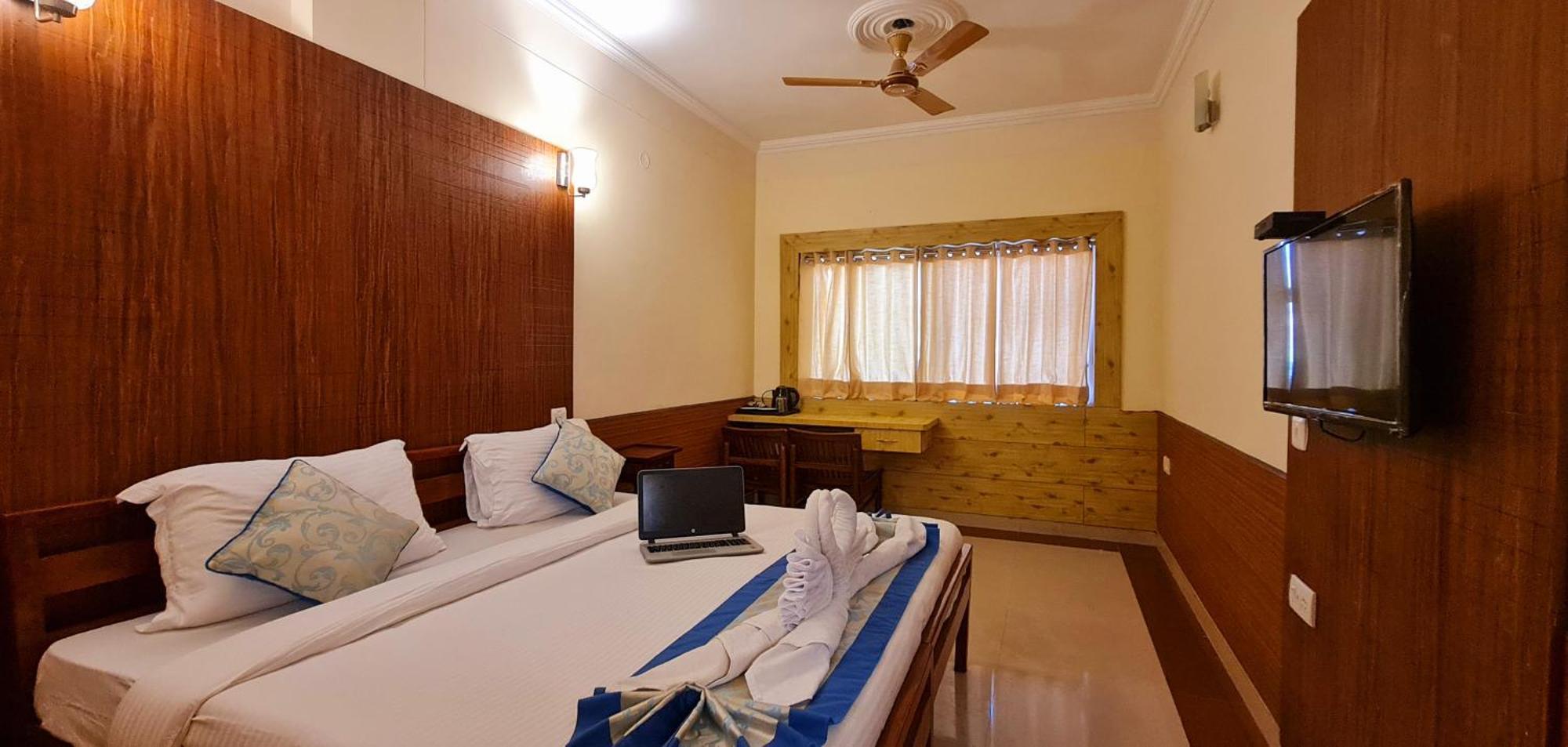 Hotel Samdupling Himalayan Brothers Дхарамсала Стая снимка