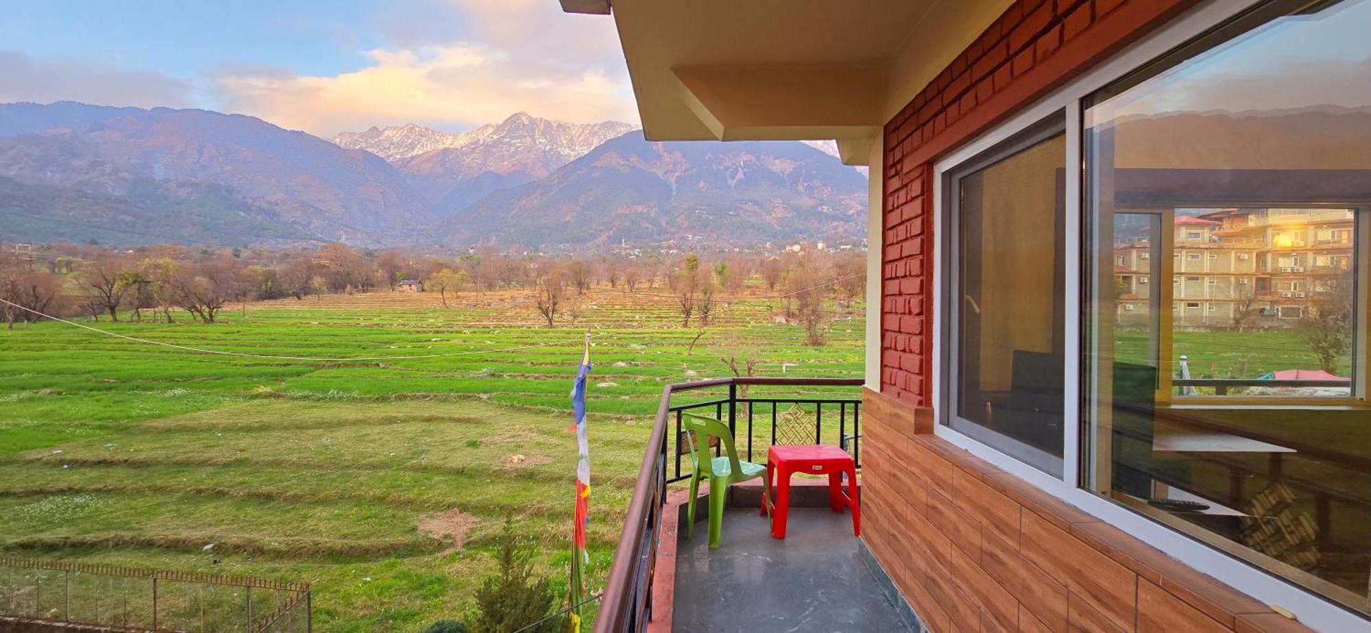 Hotel Samdupling Himalayan Brothers Дхарамсала Екстериор снимка